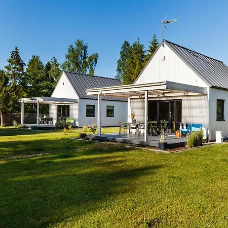 Letnisko Vakantiehuis Lubiatowo (Pomerania)