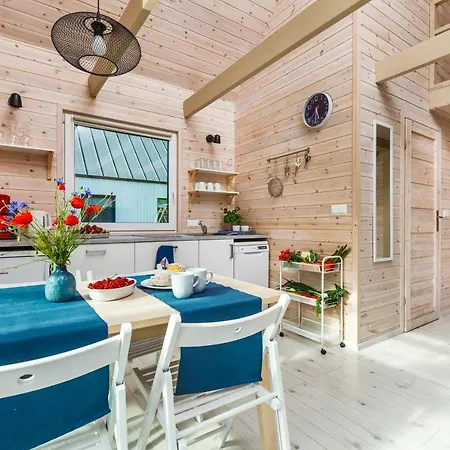 Letnisko Dom wakacyjny *